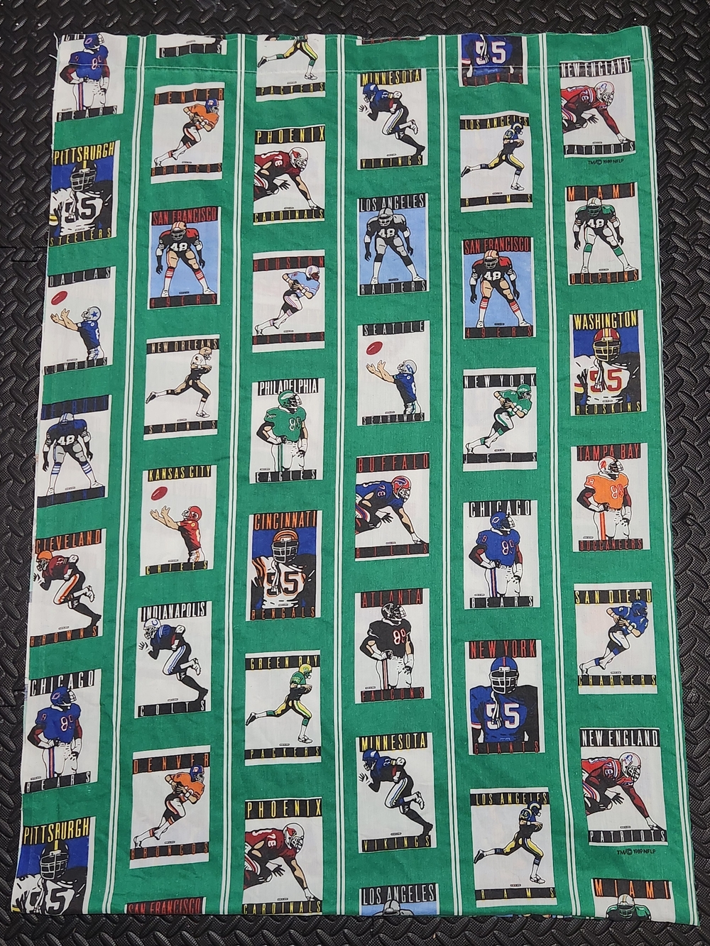 Vintage 1989 NFL Football Twin Flat Sheet 100% Cotton Retro Teams Bedding